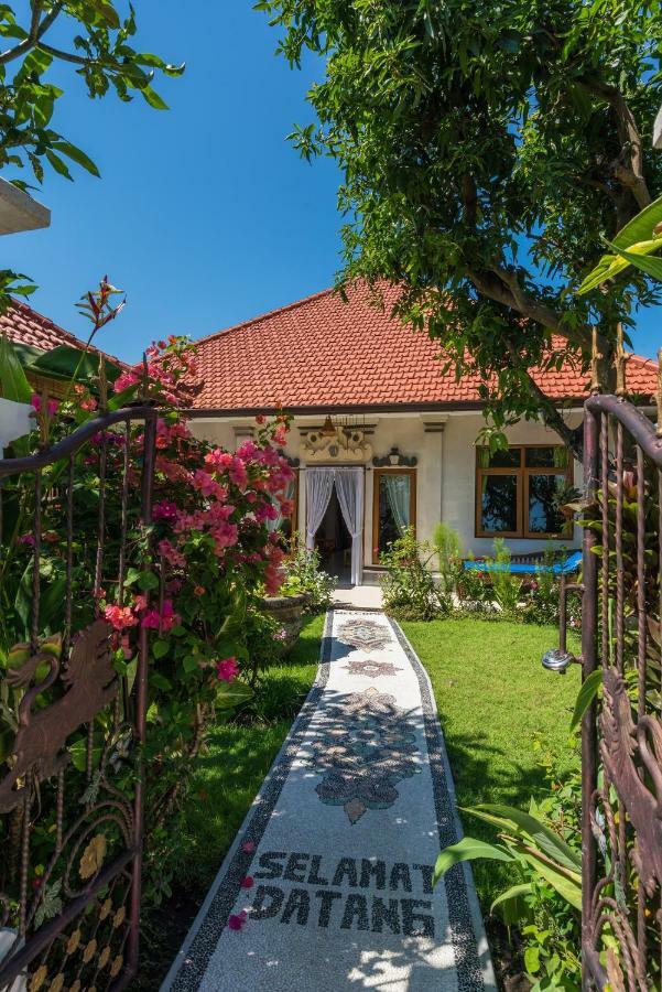 Dennis Holiday Bungalow Jasri Eksteriør bilde